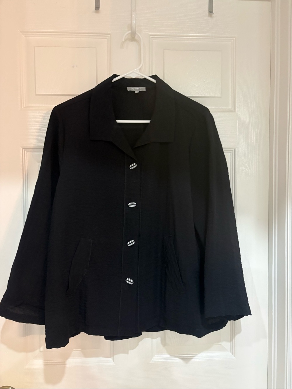 Habitat —Clothes to Live In — Black Swing Jacket— Large